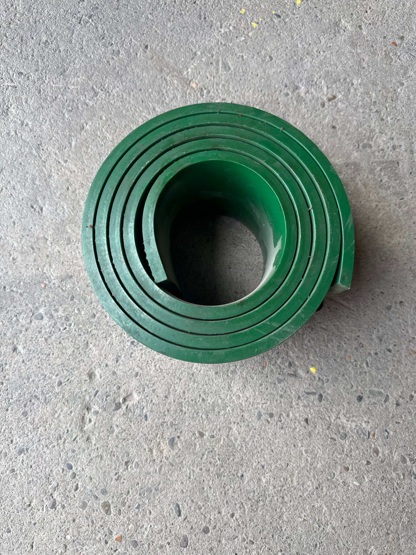 Skirtboard Rubber 1/2 x 6 GR UR - Full Roll