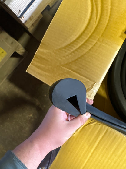 Channel Rubber - Round Top 3/8" - Full Roll